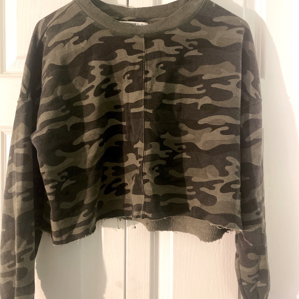 Arizona Cropped Camo Sweater- XS